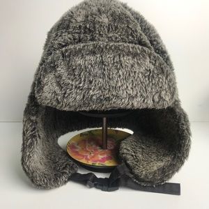 DPC Dorfman Pacific Company Faux Fur Earflaps cap
